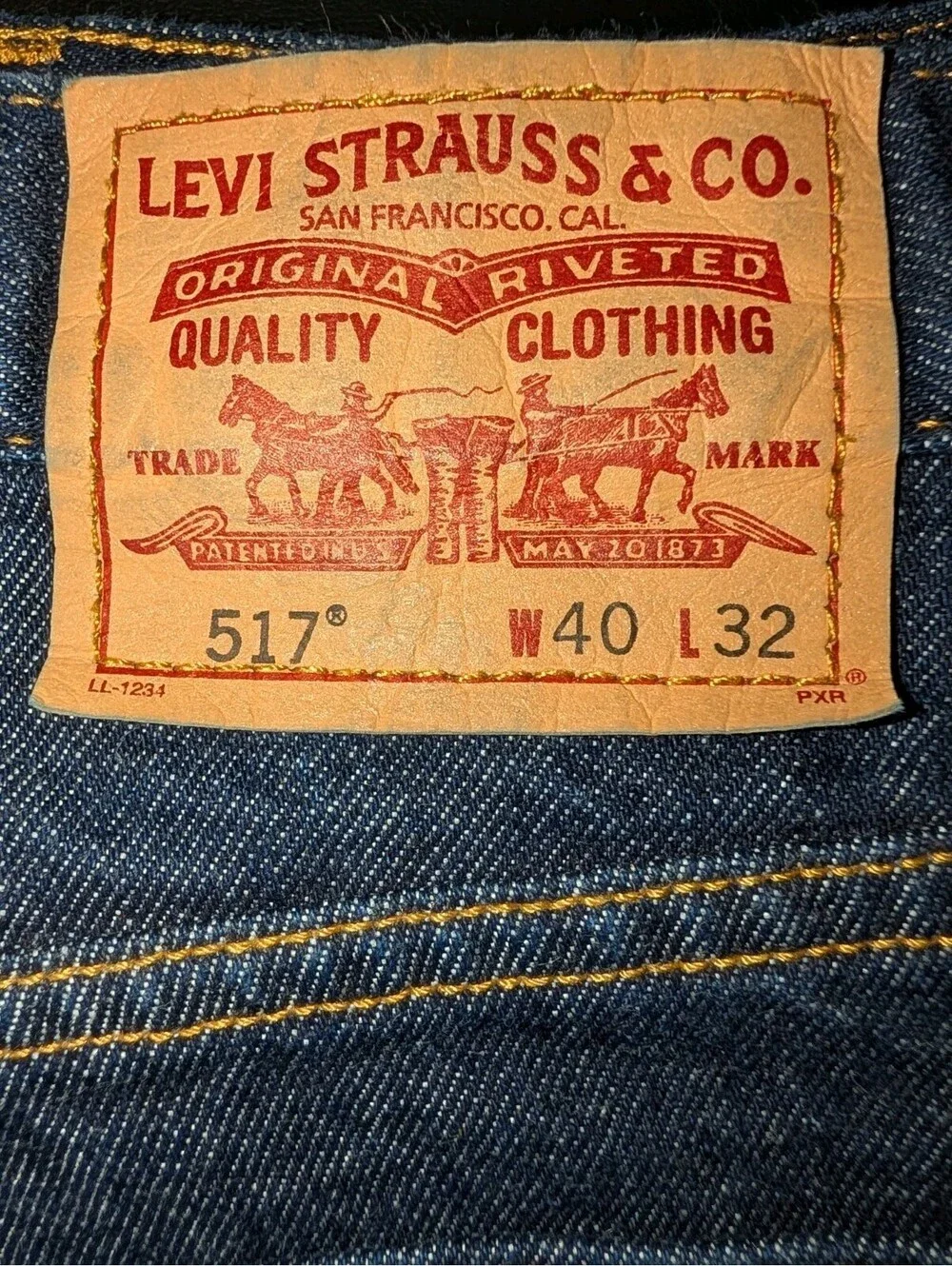 Levis 517 Boot Cut Dark Wash Jeans 40x32 NWOT